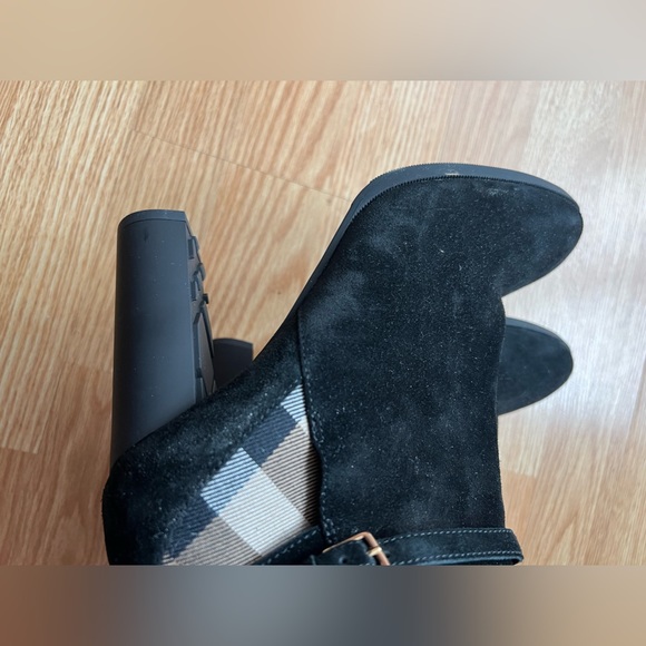 NIB Burberry HOUSE CHECK AND SUEDE ANKLE BOOTS 38 - Picture 5 of 16